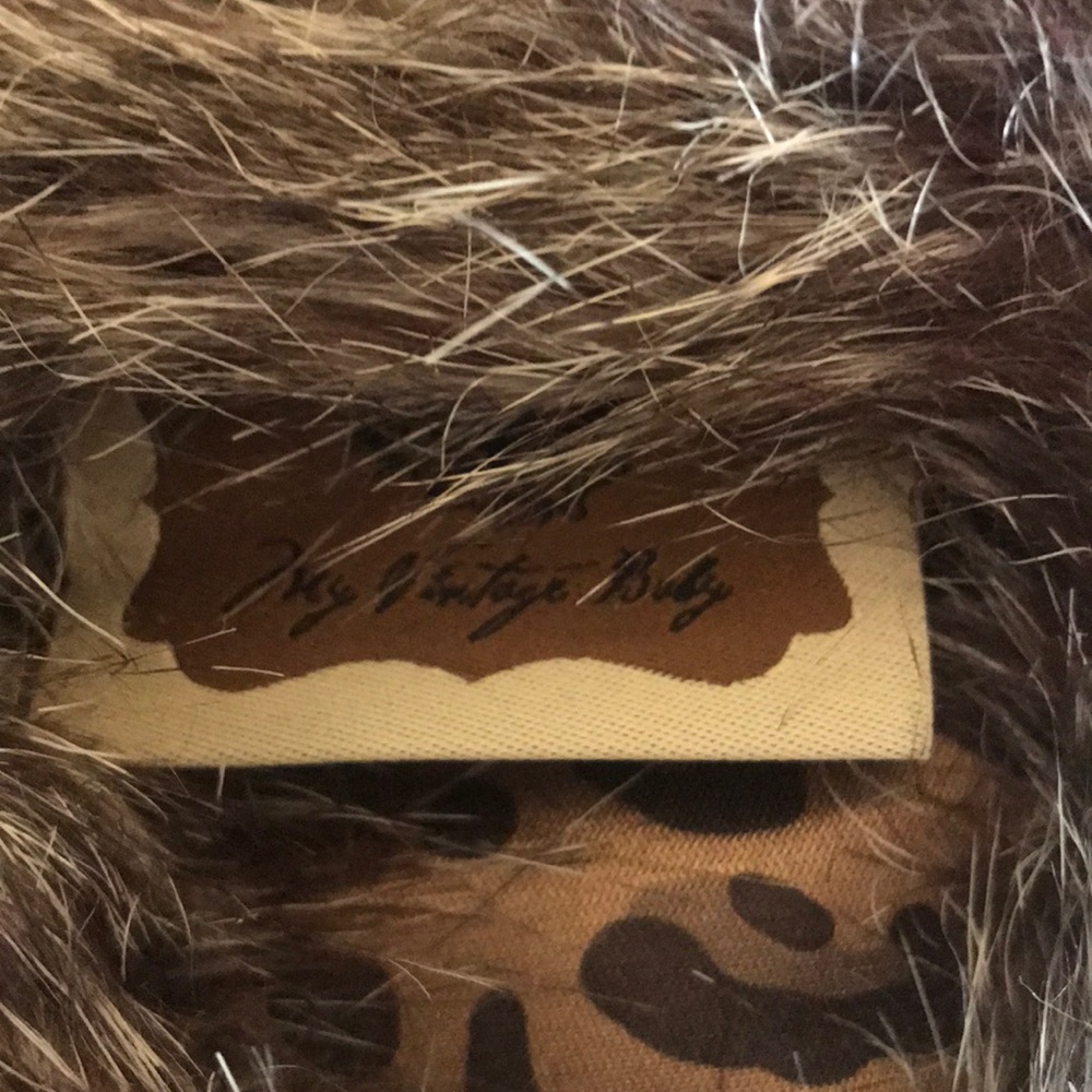 Girl’s Shortie Jacket - Picture 3 of 4